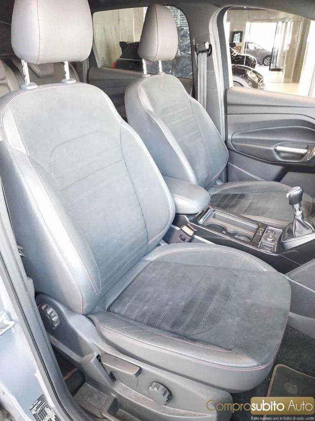 FORD Kuga usata, con Fendinebbia