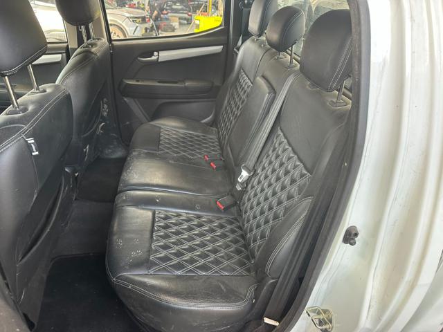 ISUZU D-Max usata, con Cruise Control