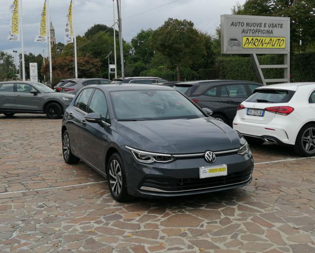 VOLKSWAGEN Golf usata, con Autoradio