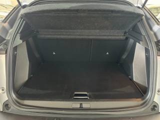 PEUGEOT 2008 usata, con USB