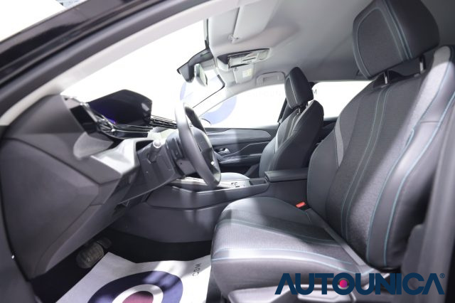 PEUGEOT 408 usata, con Volante in pelle
