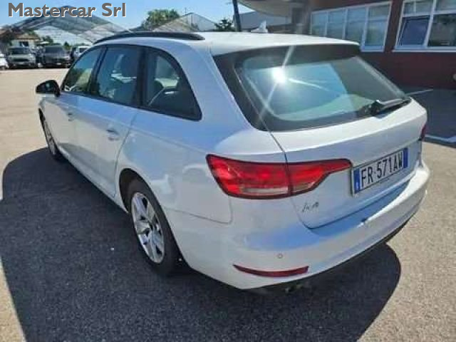 AUDI A4 usata, con Autoradio