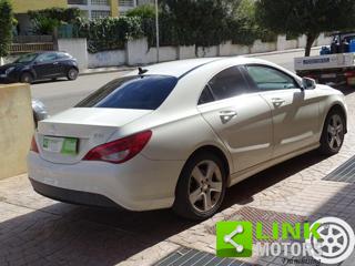MERCEDES-BENZ CLA 180 usata, con Alzacristalli elettrici