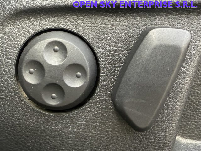 VOLKSWAGEN Passat usata, con ESP