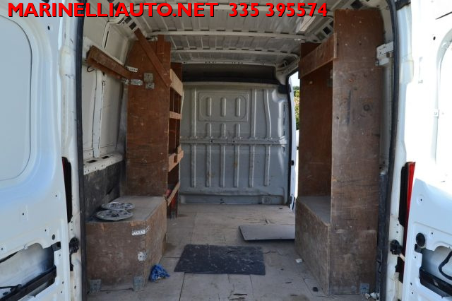 PEUGEOT Boxer usata 24