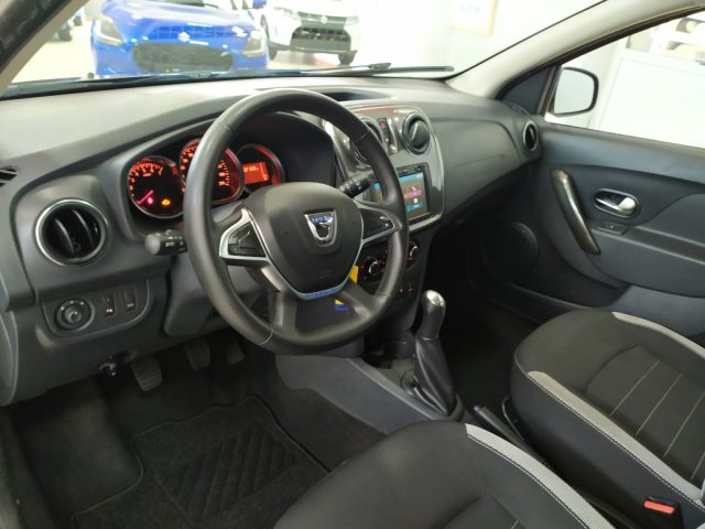 DACIA Sandero usata, con Autoradio