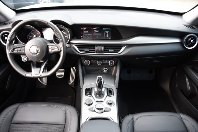 ALFA ROMEO Stelvio usata, con Chiusura centralizzata