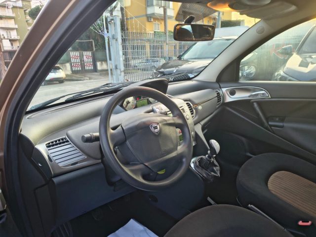 LANCIA Ypsilon usata, con Climatizzatore