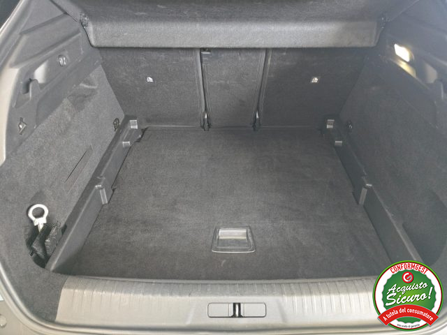 PEUGEOT 3008 usata, con Chiusura centralizzata