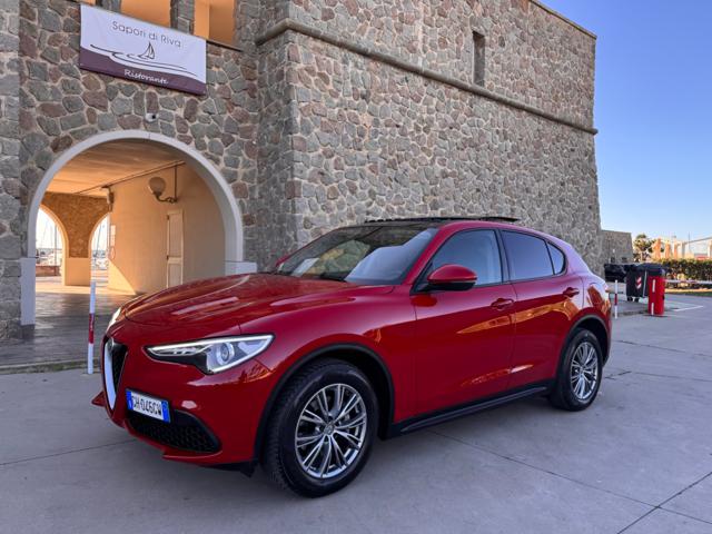 ALFA ROMEO Stelvio usata, con Telecamera per parcheggio assistito