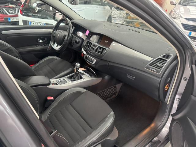 RENAULT Laguna usata, con Hill holder