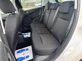 PEUGEOT 208 usata, con Touch screen
