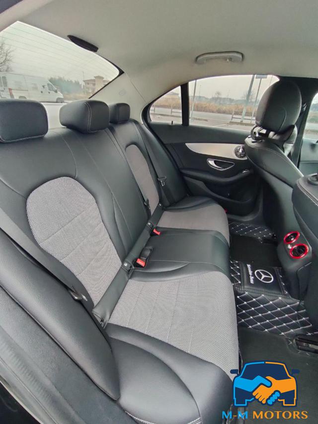 MERCEDES-BENZ C 220 usata, con Interni in pelle