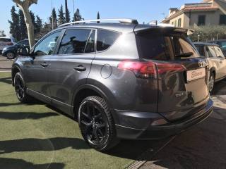TOYOTA RAV 4 MY23 usata, con Airbag laterali