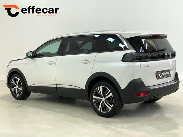 PEUGEOT 5008 usata, con Airbag Passeggero