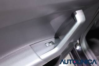 VOLKSWAGEN Polo usata, con Riconoscimento dei segnali stradali