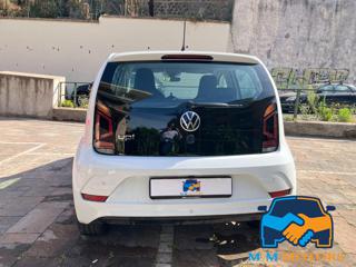 VOLKSWAGEN up! usata, con Autoradio