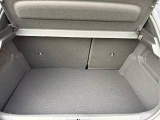 PEUGEOT 208 usata, con Specchietti laterali elettrici