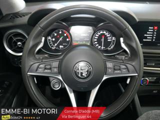 ALFA ROMEO Stelvio usata, con Controllo automatico clima