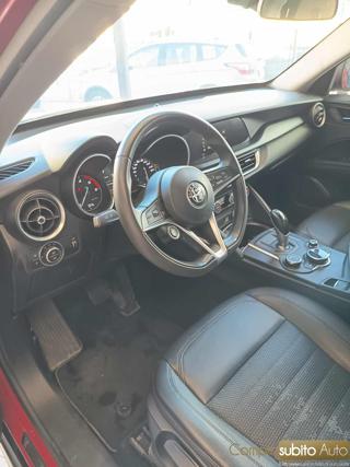 ALFA ROMEO Stelvio usata 24