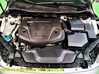 VOLVO V40 Cross Country usata 47
