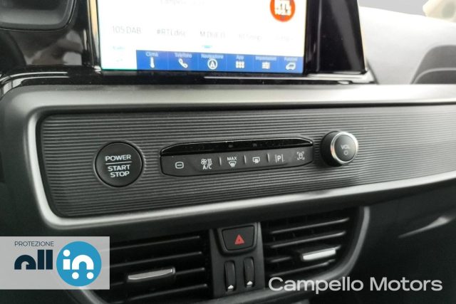 FORD Tourneo Courier usata 12