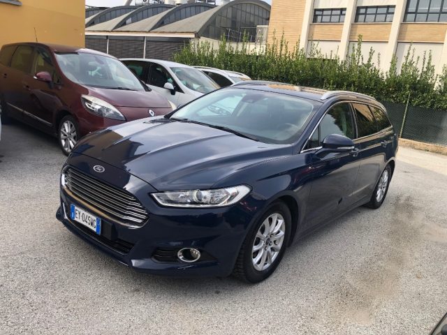 FORD Mondeo usata, con Climatizzatore