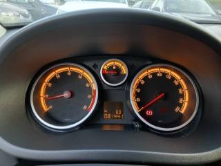 OPEL Corsa usata, con Autoradio