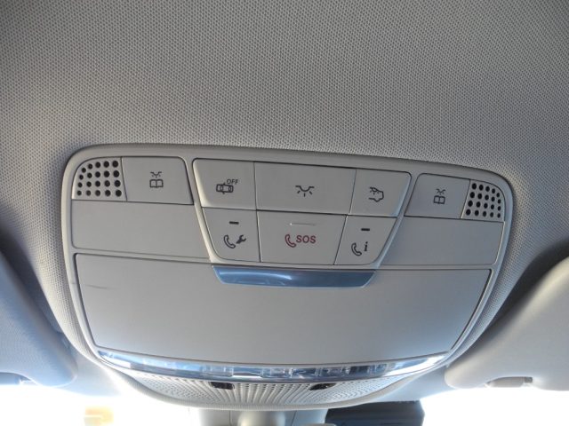 MERCEDES-BENZ GLC 250 usata, con Climatizzatore automatico, 2 zone