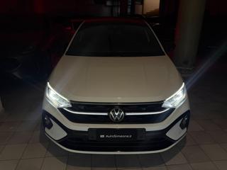 VOLKSWAGEN Taigo usata, con USB