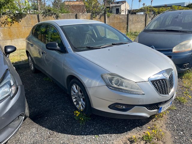 LANCIA Delta usata, con ABS
