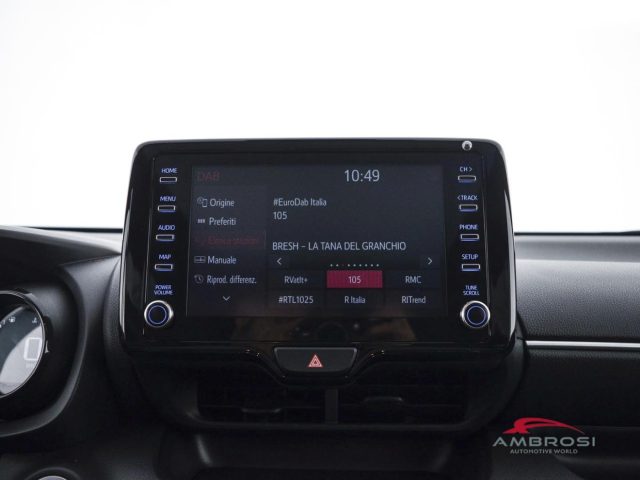 TOYOTA Yaris usata 13