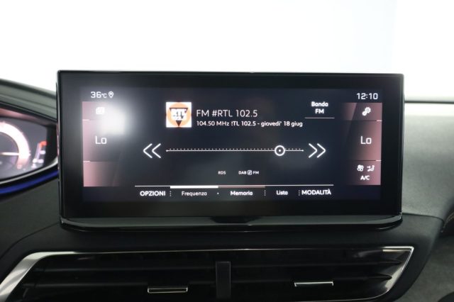 PEUGEOT 3008 usata 10