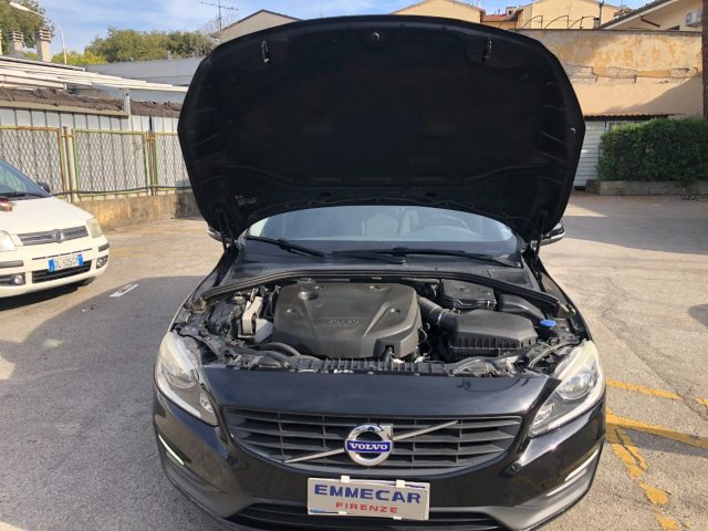 VOLVO V60 usata, con Sensori di parcheggio posteriori