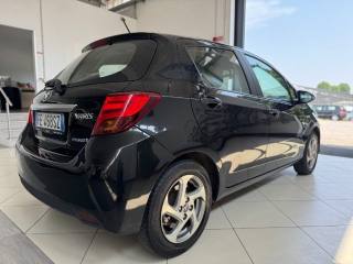 TOYOTA Yaris usata 35