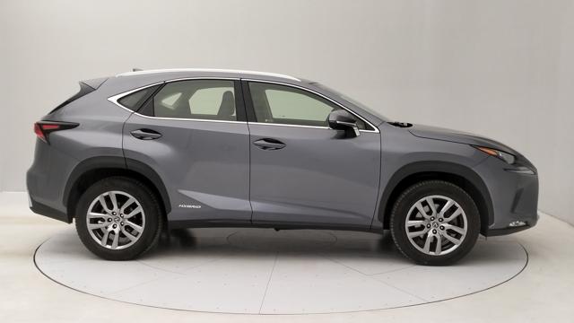 LEXUS NX 300h usata, con Antifurto