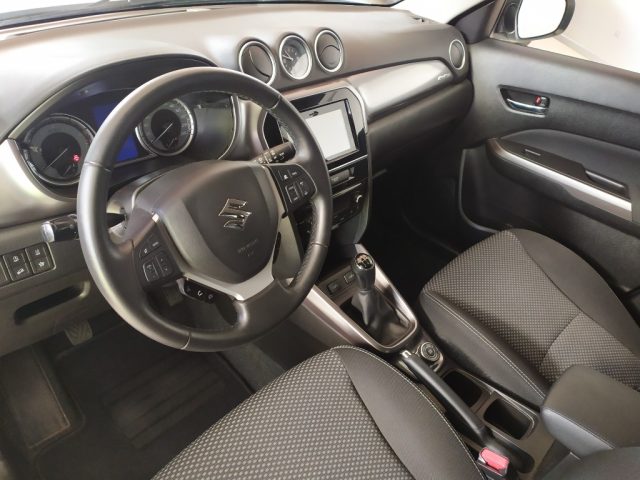 SUZUKI Vitara usata, con Autoradio