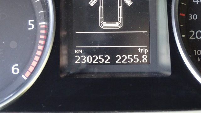 VOLKSWAGEN Passat usata, con Interni in pelle
