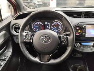 TOYOTA Yaris usata 15