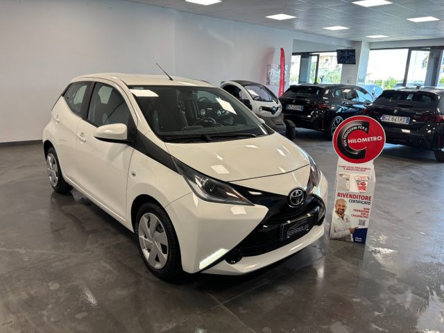 TOYOTA Aygo usata, con Touch screen