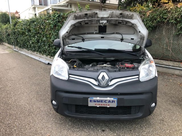 RENAULT Kangoo usata 10