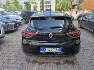 RENAULT Clio usata, con Autoradio