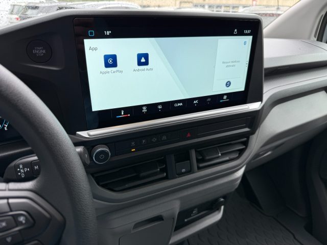 VOLKSWAGEN Transporter usata, con Boardcomputer