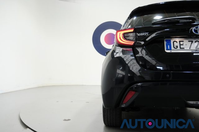 TOYOTA Yaris usata 51