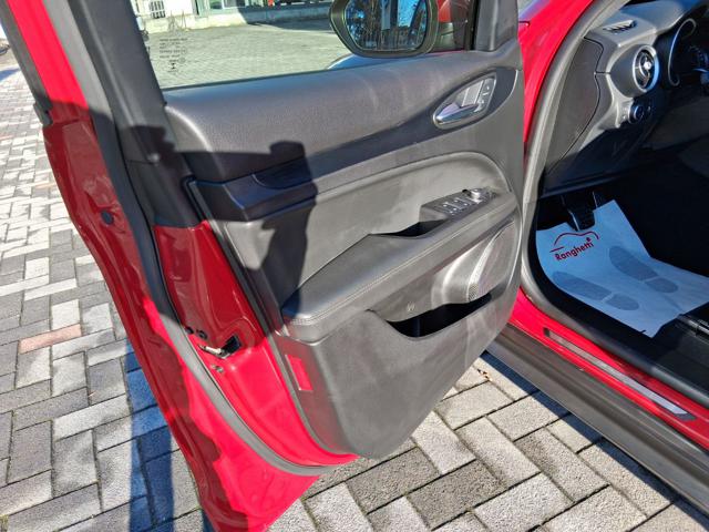 ALFA ROMEO Stelvio usata, con Sensore di luce
