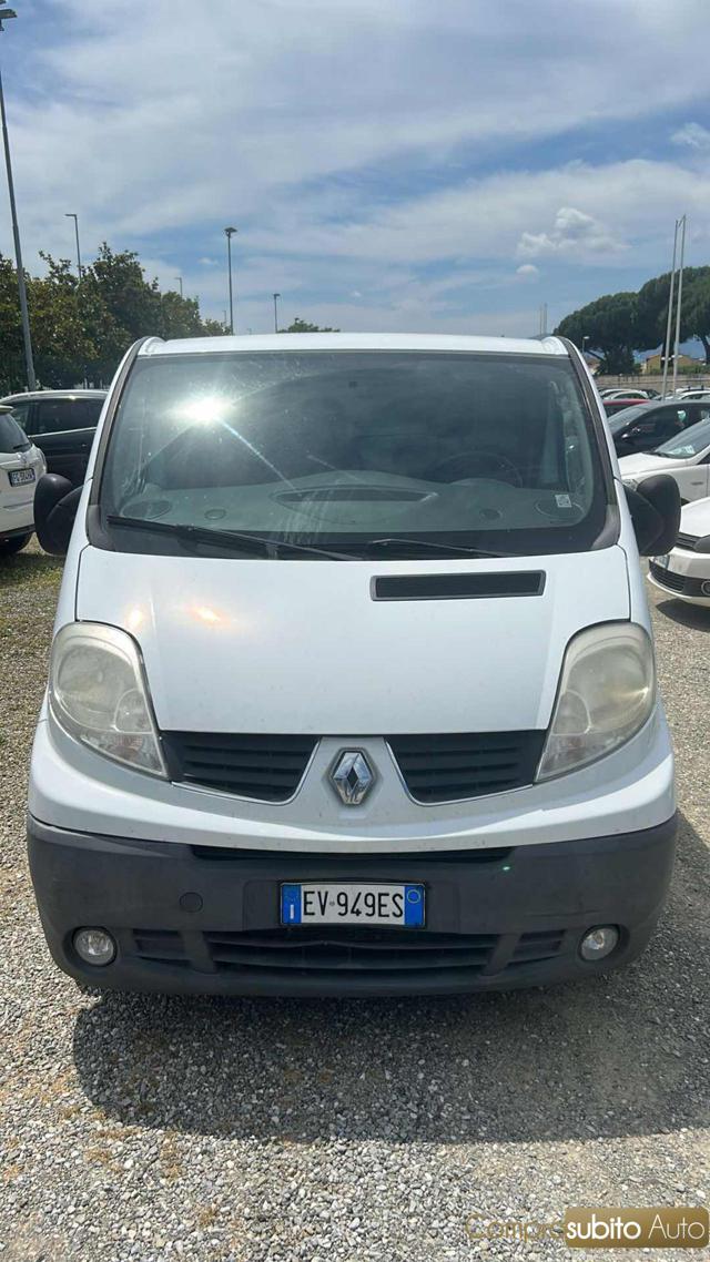 RENAULT Trafic usata, con ABS