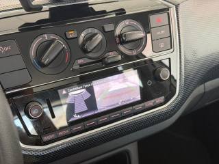 VOLKSWAGEN up! usata, con ESP