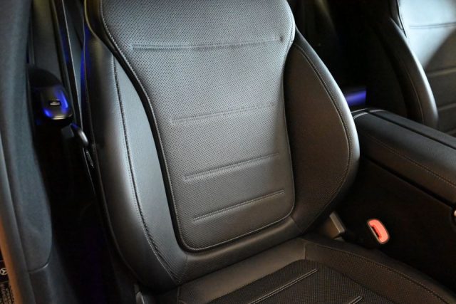 MERCEDES-BENZ C 300 usata 71