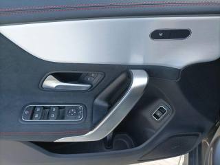 MERCEDES-BENZ CLA 200 usata, con Servosterzo