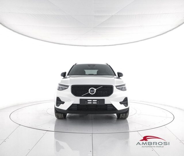 VOLVO XC40 usata 4